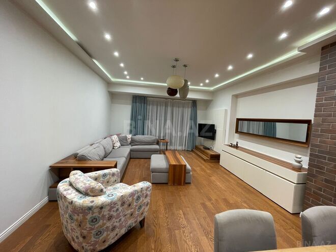 İcarəyə verilir 4 otaqlı yeni tikili 190 m², 28 May m., photo 7 from 32