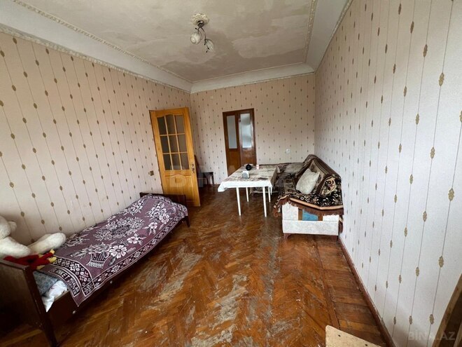 Продаётся 3-комн. вторичка 87 м², м. Нефтчиляр, photo 9 from 16