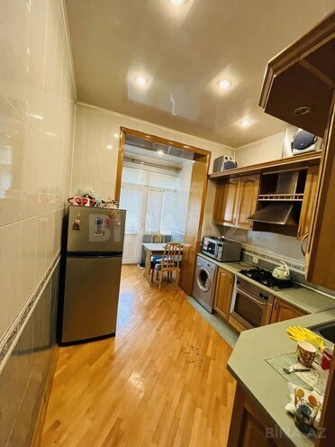 Satılır 2 otaqlı köhnə tikili 60 m², Nəsimi r., photo 7 from 10