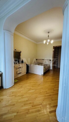 Satılır 2 otaqlı köhnə tikili 60 m², Nəsimi r., photo 6 from 10