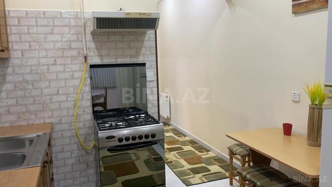 Сдаётся 2-комн. вторичка 80 м², м. Сахил, photo 11 from 18
