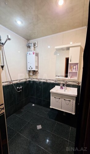 Satılır 2 otaqlı köhnə tikili 65 m², Xalqlar Dostluğu m., photo 13 from 16