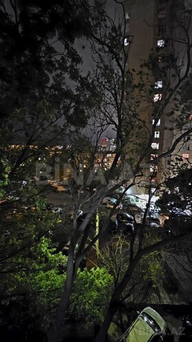 Satılır 2 otaqlı köhnə tikili 65 m², Xalqlar Dostluğu m., photo 12 from 16