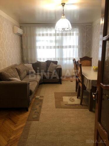 Сдаётся 2-комн. вторичка 50 м², м. Иншаатчылар, photo 1 from 8