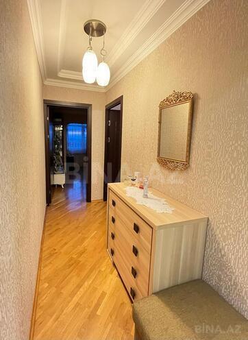 Satılır 2 otaqlı köhnə tikili 65 m², İnşaatçılar m., photo 7 from 10