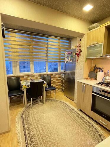 Satılır 2 otaqlı köhnə tikili 65 m², İnşaatçılar m., photo 6 from 10