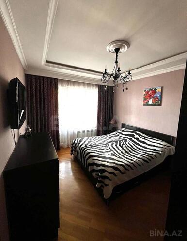 Satılır 2 otaqlı köhnə tikili 65 m², İnşaatçılar m., photo 4 from 10