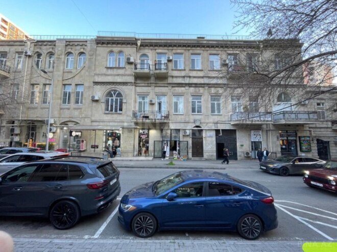 İcarəyə verilir 3 otaqlı köhnə tikili 85 m², 28 May m., photo 6 from 10