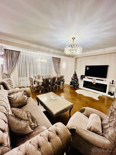 Satılır 4 otaqlı yeni tikili 140 m², Qara Qarayev m., photo 1 from 22