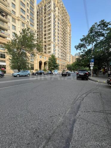 Satılır 1 otaqlı köhnə tikili 35 m², Elmlər Akademiyası m., photo 4 from 14