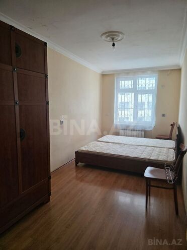 İcarəyə verilir 2 otaqlı köhnə tikili 70 m², Elmlər Akademiyası m., photo 6 from 12