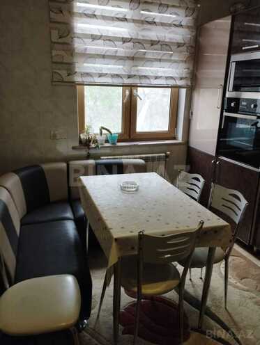 İcarəyə verilir 3 otaqlı köhnə tikili 112 m², Elmlər Akademiyası m., photo 1 from 16