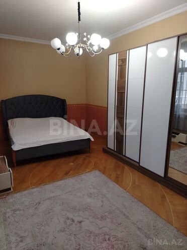 İcarəyə verilir 3 otaqlı yeni tikili 165 m², 28 May m., photo 10 from 12