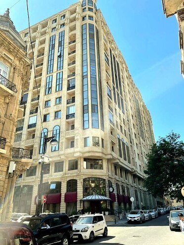 İcarəyə verilir 3 otaqlı yeni tikili 110 m², İçəri Şəhər m., photo 18 from 20