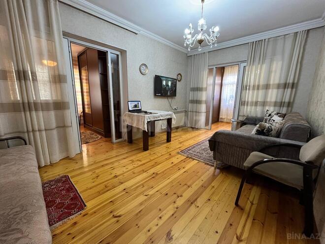 Продаётся 2-комн. вторичка 55 м², м. Гянджлик, photo 4 from 15
