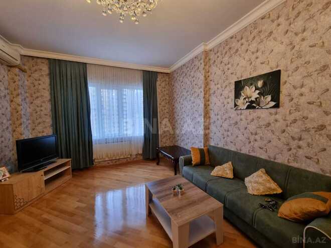 Сдаётся 2-комн. новостройка 90 м², м. Шах Исмаил Хатаи, photo 1 from 18