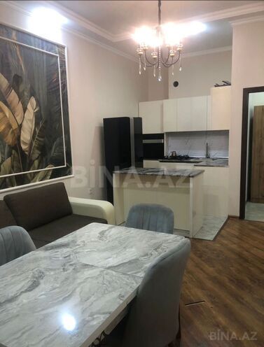 Сдаётся 2-комн. новостройка 55 м², м. Низами, photo 1 from 12