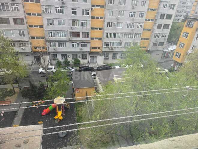 Продаётся 3-комн. вторичка 60 м², м. Нариман Нариманов, photo 4 from 14