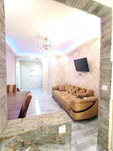 Satılır 3 otaqlı köhnə tikili 80 m², Əhmədli m., photo 1 from 29