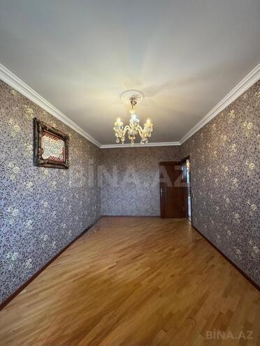 Продаётся 4-комн. вторичка 100 м², пос. Бакиханова, photo 1 from 22
