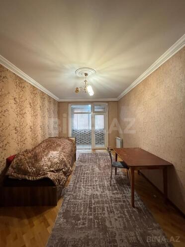 Продаётся 4-комн. вторичка 100 м², пос. Бакиханова, photo 8 from 22