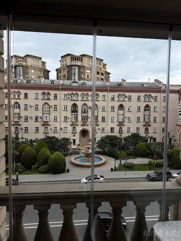 İcarəyə verilir 2 otaqlı köhnə tikili 65 m², Nizami m., photo 1 from 16