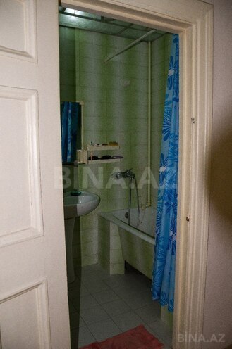 İcarəyə verilir 2 otaqlı köhnə tikili 65 m², Nizami m., photo 12 from 16