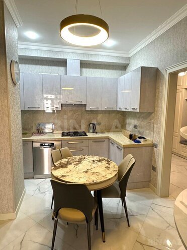 İcarəyə verilir 3 otaqlı yeni tikili 120 m², 28 May m., photo 10 from 20