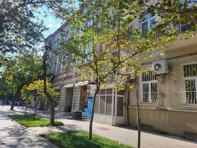 Сдаётся 3-комн. вторичка 80 м², м. Сахил, photo 8 from 20