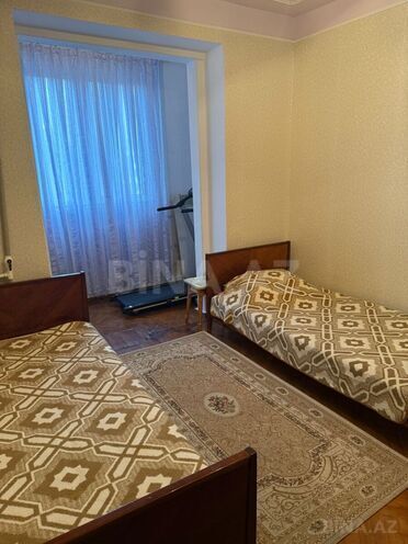 Satılır 3 otaqlı köhnə tikili 75 m², Nəsimi m., photo 7 from 14