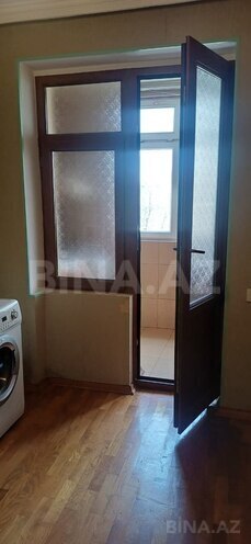 Продаётся 2-комн. вторичка 60 м², м. Кара Караев, photo 5 from 16