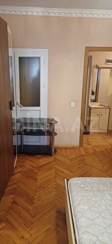 Продаётся 2-комн. вторичка 60 м², м. Кара Караев, photo 8 from 16