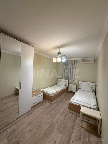 Продаётся 3-комн. вторичка 79 м², м. Сахил, photo 13 from 16