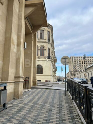 Satılır  obyekt 32 m², İçəri Şəhər m., photo 1 from 12
