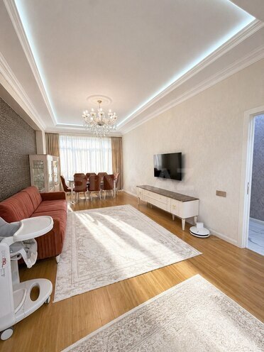 Продаётся 2-комн. новостройка 74 м², м. Элмляр Академиясы, photo 12 from 29