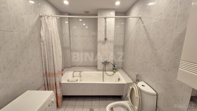 Satılır 4 otaqlı köhnə tikili 170 m², Sahil m., photo 8 from 20