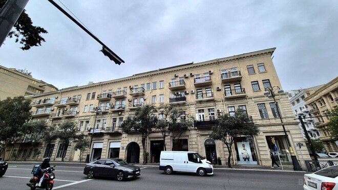 Satılır 4 otaqlı köhnə tikili 170 m², Sahil m., photo 14 from 20