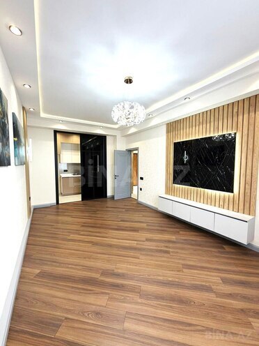 Продаётся 3-комн. новостройка 80 м², м. Ази Асланов, photo 1 from 14