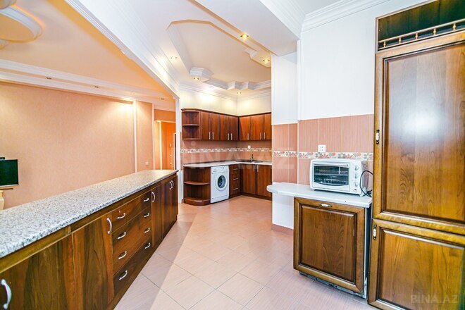 İcarəyə verilir 2 otaqlı yeni tikili 120 m², 28 May m., photo 13 from 20