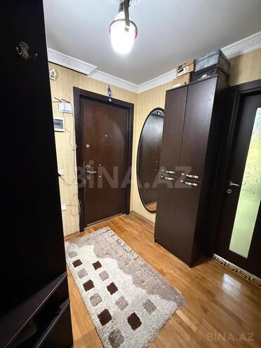 Продаётся 3-комн. вторичка 62 м², м. Нефтчиляр, photo 4 from 16