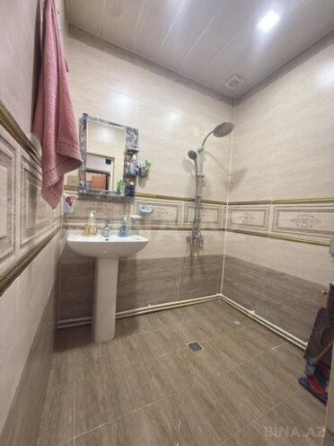 Satılır 2 otaqlı köhnə tikili 75 m², İnşaatçılar m., photo 9 from 11