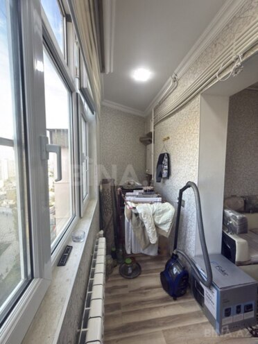 Satılır 2 otaqlı köhnə tikili 75 m², İnşaatçılar m., photo 4 from 11