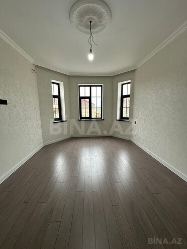 Продаётся 5-комн. дом/дача 220 м², photo 9 from 32