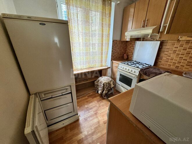 Satılır 3 otaqlı köhnə tikili 75 m², Elmlər Akademiyası m., photo 9 from 11