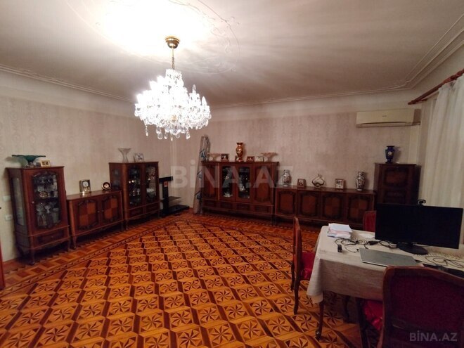 Satılır 4 otaqlı köhnə tikili 110 m², Nəriman Nərimanov m., photo 3 from 10