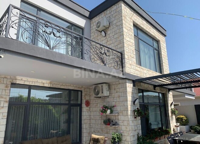 Продаётся 6-комн. дом/дача 300 м², пос. Бадамдар, photo 1 from 24