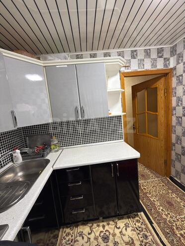 Продаётся 3-комн. вторичка 75 м², м. Нефтчиляр, photo 12 from 18