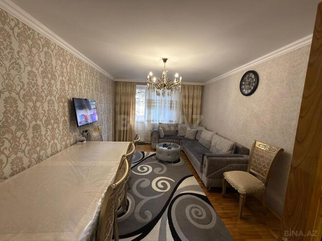 Продаётся 3-комн. вторичка 75 м², м. Нефтчиляр, photo 4 from 18