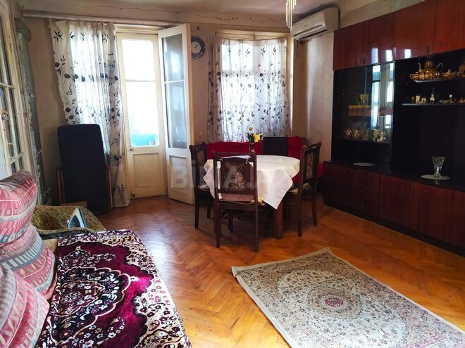 İcarəyə verilir 2 otaqlı köhnə tikili 40 m², 28 May m., photo 1 from 20