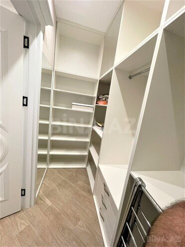 Сдаётся 3-комн. новостройка 120 м², м. Низами, photo 14 from 24